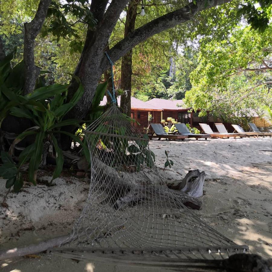 Coral Garden Resort Koh Kradan Exterior photo
